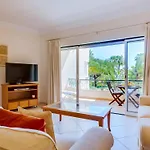 Διαμέρισμα 1 Bdr With Pool Next To Laguna Golf Course *
