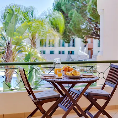 1 Bdr With Pool Next To Laguna Golf Course Апартаменты