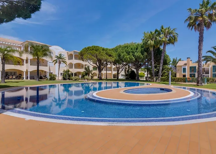 1 Bdr With Pool Next To Laguna Golf Course Appartamento *