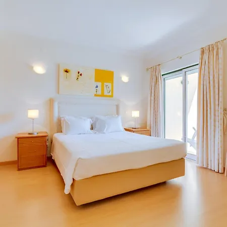 1 Bdr With Pool Next To Laguna Golf Course